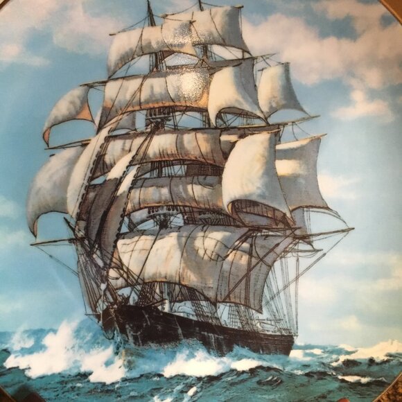The Golden Age of the Clipper Ship 'The Twilight Under Full Sail' Plate - Picture 3 of 7